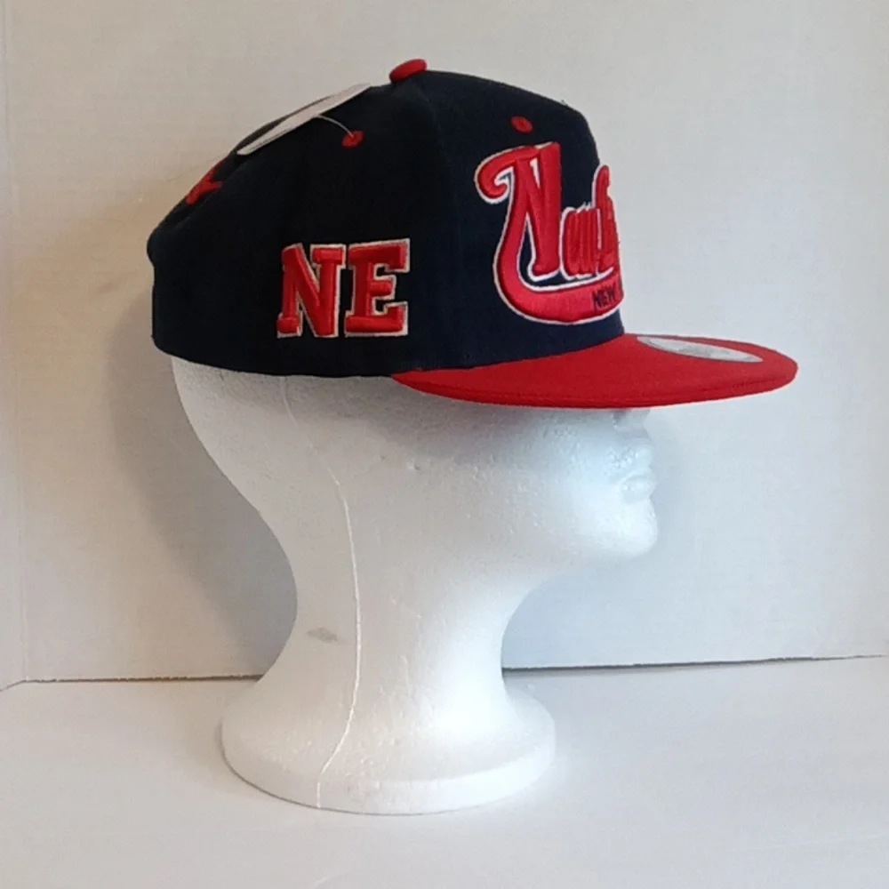 New England Snap Back Cap 🧢